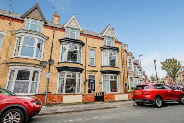 Guest Homes - Blackburn House Bridlington Exterior photo